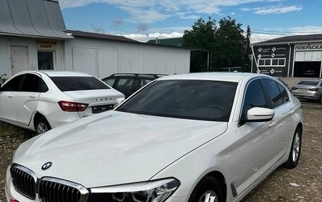 BMW 5 серия, 2019 год, 3 290 000 рублей, 3 фотография