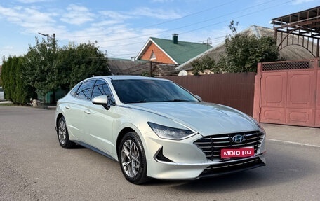 Hyundai Sonata VIII, 2020 год, 2 050 000 рублей, 1 фотография