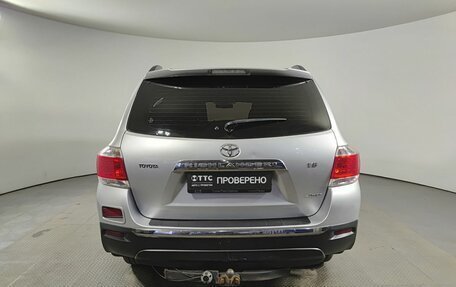 Toyota Highlander III, 2010 год, 1 820 000 рублей, 7 фотография