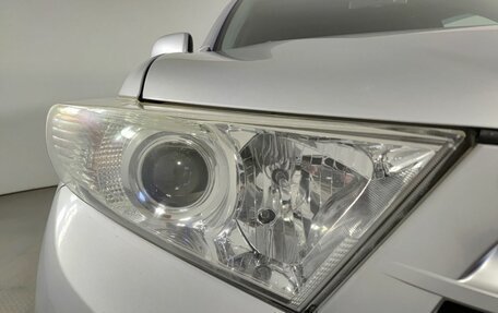 Toyota Highlander III, 2010 год, 1 820 000 рублей, 21 фотография