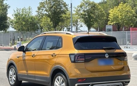 Volkswagen T-Cross I, 2022 год, 2 000 000 рублей, 5 фотография