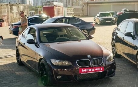 BMW 3 серия, 2007 год, 1 600 000 рублей, 2 фотография