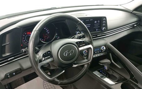Hyundai Elantra, 2022 год, 1 814 500 рублей, 6 фотография