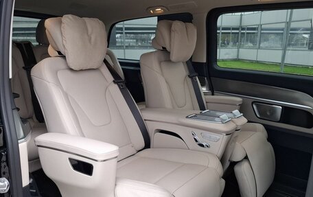 Mercedes-Benz V-Класс, 2026 год, 16 700 000 рублей, 23 фотография