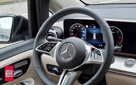 Mercedes-Benz V-Класс, 2026 год, 16 700 000 рублей, 27 фотография