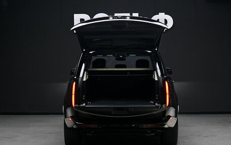 Land Rover Range Rover IV рестайлинг, 2023 год, 16 900 000 рублей, 17 фотография