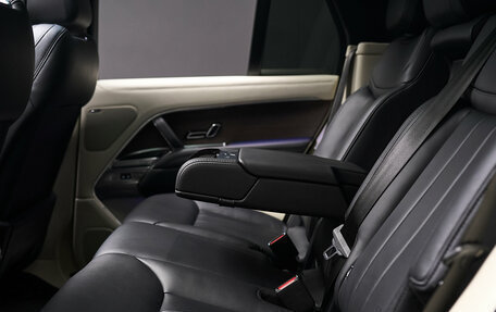 Land Rover Range Rover IV рестайлинг, 2023 год, 16 900 000 рублей, 39 фотография