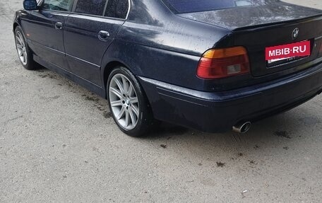 BMW 5 серия, 2003 год, 650 000 рублей, 4 фотография