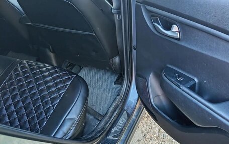 KIA Rio IV, 2017 год, 920 000 рублей, 9 фотография