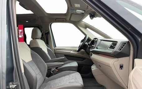 Volkswagen Multivan, 2023 год, 5 500 000 рублей, 8 фотография
