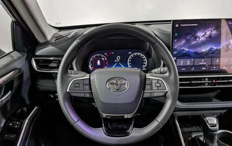 Toyota Highlander, 2026 год, 5 650 000 рублей, 22 фотография