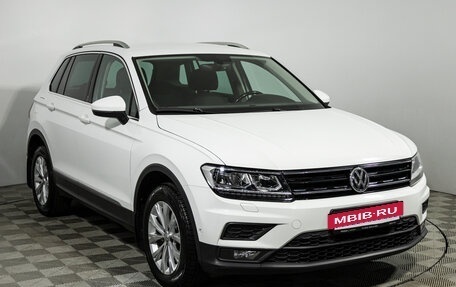 Volkswagen Tiguan II, 2018 год, 1 999 900 рублей, 3 фотография