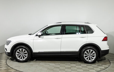 Volkswagen Tiguan II, 2018 год, 1 999 900 рублей, 8 фотография