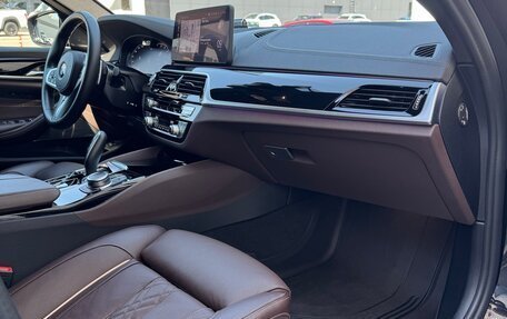BMW 5 серия, 2022 год, 5 350 000 рублей, 21 фотография