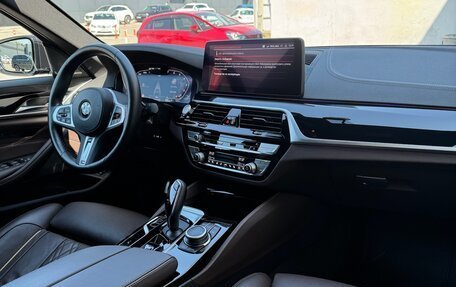 BMW 5 серия, 2022 год, 5 350 000 рублей, 24 фотография