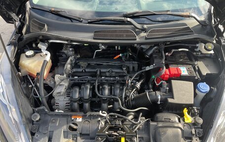 Ford Fiesta, 2016 год, 870 000 рублей, 2 фотография