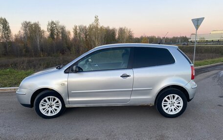 Volkswagen Polo IV рестайлинг, 2002 год, 244 000 рублей, 2 фотография