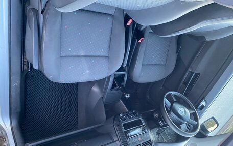 Volkswagen Polo IV рестайлинг, 2002 год, 244 000 рублей, 6 фотография