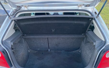 Volkswagen Polo IV рестайлинг, 2002 год, 244 000 рублей, 8 фотография
