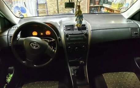 Toyota Corolla, 2008 год, 700 000 рублей, 4 фотография