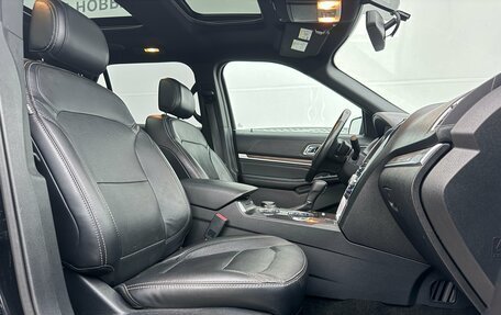 Ford Explorer VI, 2017 год, 2 200 000 рублей, 18 фотография