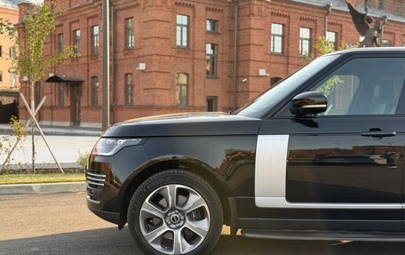 Land Rover Range Rover IV рестайлинг, 2018 год, 8 000 000 рублей, 9 фотография