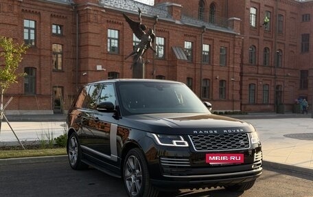 Land Rover Range Rover IV рестайлинг, 2018 год, 8 000 000 рублей, 3 фотография