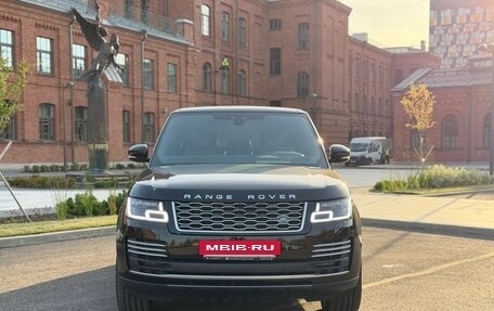 Land Rover Range Rover IV рестайлинг, 2018 год, 8 000 000 рублей, 4 фотография
