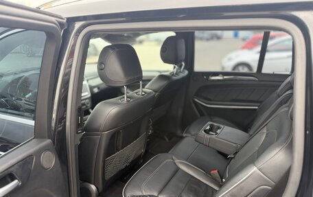 Mercedes-Benz GL-Класс, 2013 год, 2 800 000 рублей, 10 фотография
