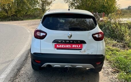 Renault Kaptur I рестайлинг, 2018 год, 890 000 рублей, 4 фотография