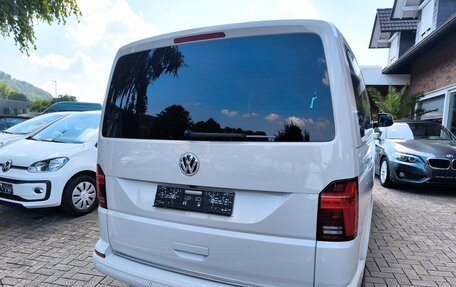 Volkswagen Multivan T6 рестайлинг, 2022 год, 8 400 000 рублей, 6 фотография