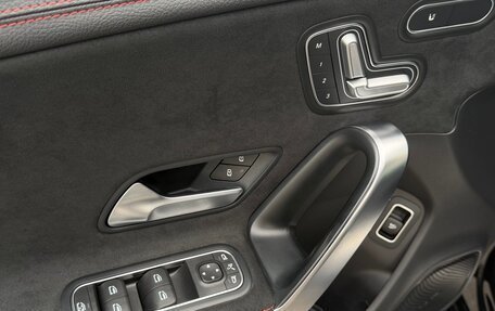 Mercedes-Benz CLA, 2021 год, 3 100 000 рублей, 6 фотография