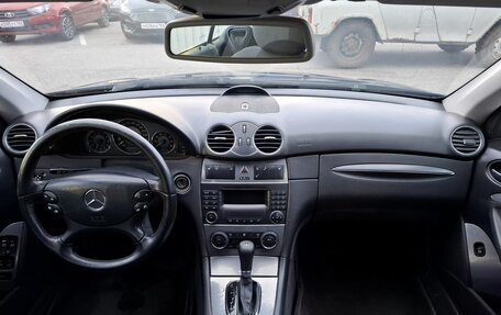 Mercedes-Benz CLK-Класс, 2004 год, 670 000 рублей, 10 фотография