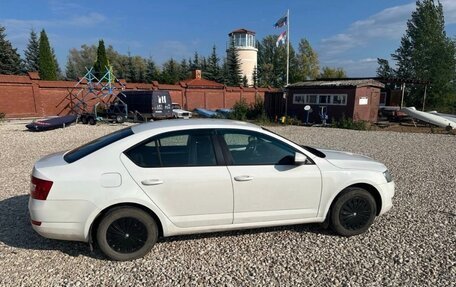 Skoda Octavia, 2015 год, 1 300 000 рублей, 3 фотография