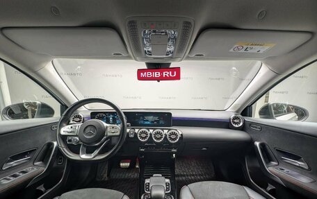 Mercedes-Benz A-Класс, 2019 год, 2 495 000 рублей, 6 фотография