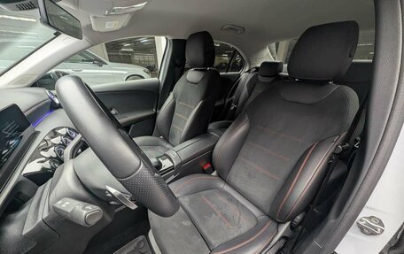 Mercedes-Benz A-Класс, 2019 год, 2 495 000 рублей, 7 фотография