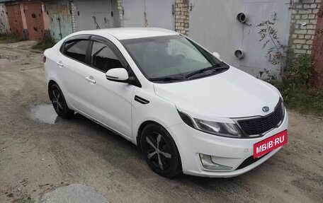KIA Rio III рестайлинг, 2012 год, 550 000 рублей, 6 фотография