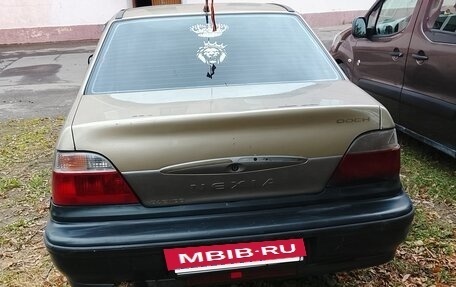 Daewoo Nexia I рестайлинг, 2005 год, 130 000 рублей, 2 фотография