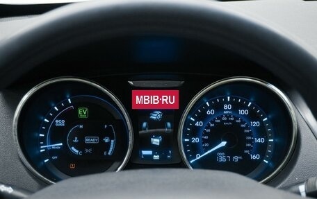 Hyundai Sonata VI, 2011 год, 899 000 рублей, 15 фотография