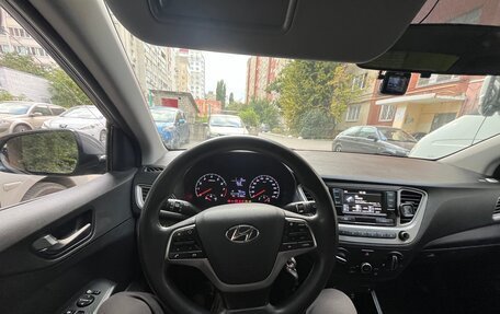 Hyundai Solaris II рестайлинг, 2020 год, 1 150 000 рублей, 1 фотография