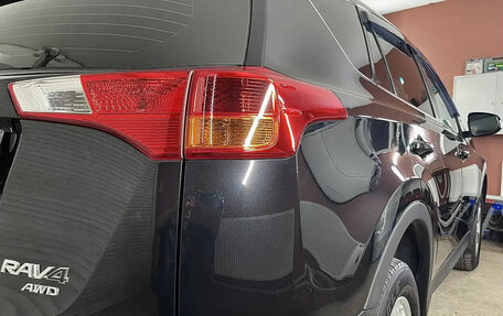 Toyota RAV4, 2013 год, 1 575 000 рублей, 6 фотография