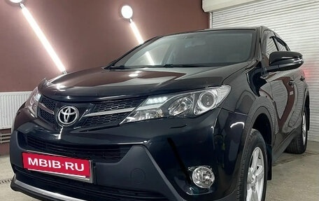 Toyota RAV4, 2013 год, 1 575 000 рублей, 2 фотография