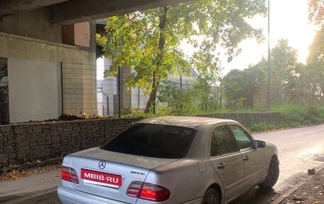 Mercedes-Benz E-Класс, 1996 год, 175 000 рублей, 12 фотография