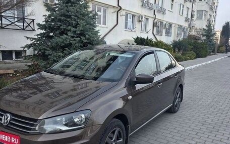 Volkswagen Polo VI (EU Market), 2015 год, 900 000 рублей, 2 фотография