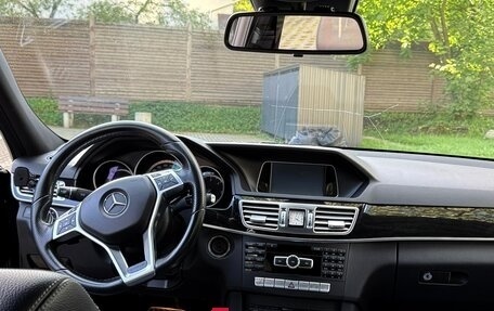 Mercedes-Benz E-Класс, 2015 год, 2 650 000 рублей, 12 фотография
