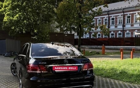 Mercedes-Benz E-Класс, 2015 год, 2 650 000 рублей, 5 фотография