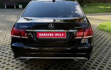Mercedes-Benz E-Класс, 2015 год, 2 650 000 рублей, 6 фотография