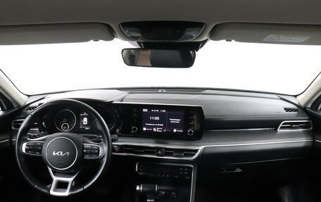 KIA K5, 2023 год, 2 349 000 рублей, 12 фотография