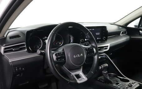 KIA K5, 2023 год, 2 349 000 рублей, 13 фотография