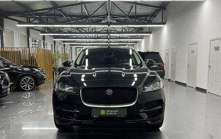 Jaguar F-Pace, 2017 год, 2 140 000 рублей, 3 фотография